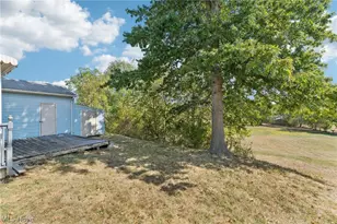 248 Menegay Rd, Louisville, OH 44641 - Photo 33