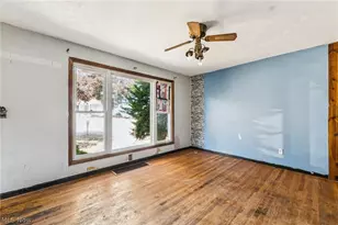 248 Menegay Rd, Louisville, OH 44641 - Photo 5