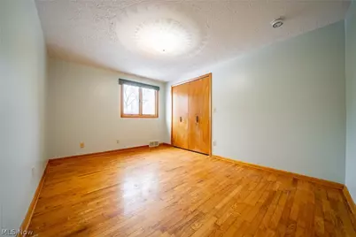 5743 Brookwood Drive, Akron, OH 44319 - Photo 19