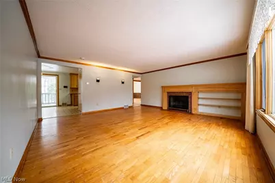 5743 Brookwood Drive, Akron, OH 44319 - Photo 11