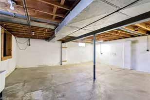 1470 Turnberry Dr, Youngstown, OH 44512 - Photo 33