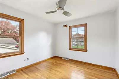 1470 Turnberry Drive, Youngstown, OH 44512 - Photo 23