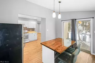 584 Evans Ave, Akron, OH 44310 - Photo 17