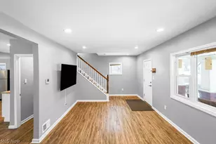 584 Evans Ave, Akron, OH 44310 - Photo 11