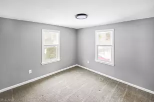 584 Evans Ave, Akron, OH 44310 - Photo 23