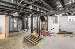 584 Evans Ave, Akron, OH 44310 - Photo 29