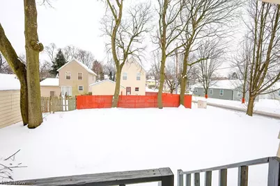 584 Evans Avenue, Akron, OH 44310 - Photo 7
