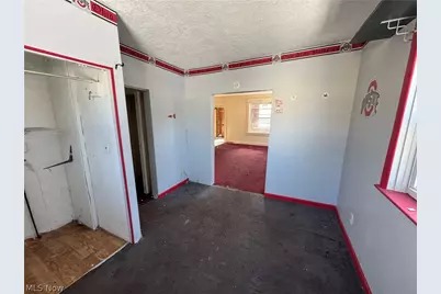 27 Wilson Avenue, Niles, OH 44446 - Photo 11