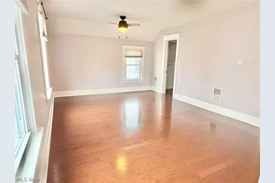 7909 Colgate Avenue, Loveland, OH 44102 - Photo 29