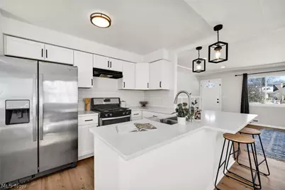 6871 Franke Road, Middleburg Heights, OH 44130 - Photo 17