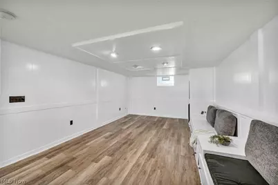 6871 Franke Road, Middleburg Heights, OH 44130 - Photo 33