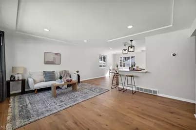 6871 Franke Road, Middleburg Heights, OH 44130 - Photo 5