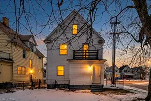 2222 W 98th St, Loveland, OH 44102 - Photo 5