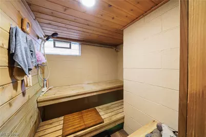 17886 Lost Trail, Chagrin Falls, OH 44023 - Photo 27