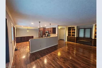 21586 Little Brook Way, Strongsville, OH 44149 - Photo 5