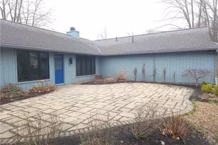 21586 Little Brook Way, Strongsville, OH 44149 - Photo 3