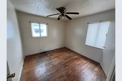 17001 Lipton Avenue, Loveland, OH 44128 - Photo 7