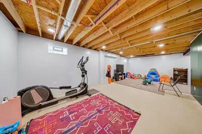 22711 Vera Street, Warrensville Heights, OH 44128 - Photo 37