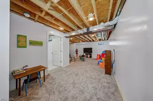 22711 Vera St, Warrensville Heights, OH 44128 - Photo 35