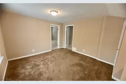 952 Oxford Road, Loveland, OH 44121 - Photo 13