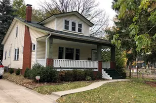 952 Oxford Rd, Loveland, OH 44121 - Photo 1