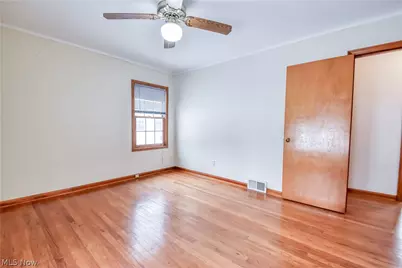 2772 Oak Street, Willoughby, OH 44094 - Photo 17