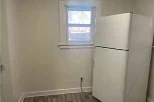 958 E Wilbeth Rd, Akron, OH 44306 - Photo 3