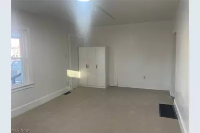 958 E Wilbeth Road #Lower, Akron, OH 44306 - Photo 11