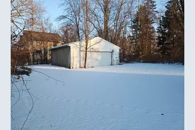 1120 W 43rd Street, Ashtabula, OH 44004 - Photo 5