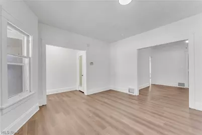 414 E 148th Street #1/DN, Loveland, OH 44110 - Photo 3