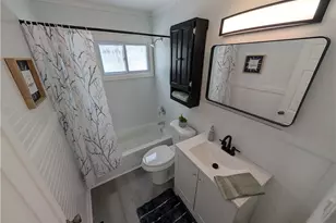 4510 Riverside Dr, Lorain, OH 44055 - Photo 9