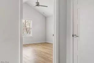 1457 W 52nd St, Loveland, OH 44102 - Photo 39