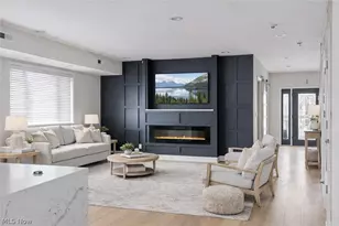 1457 W 52nd St, Loveland, OH 44102 - Photo 9