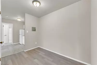 1415 Wyandotte Avenue #306, Oakwood, OH 44107 - Photo 7