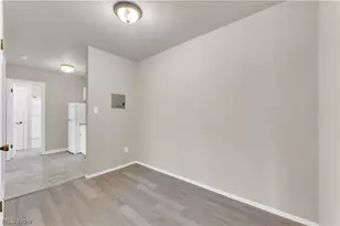 1415 Wyandotte Ave, Oakwood, OH 44107 - Photo 7