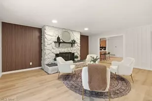 2365 Norman Dr, Stow, OH 44224 - Photo 9