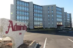 711 W Lakeshore Dr, Port Clinton, OH 43452 - Photo 5