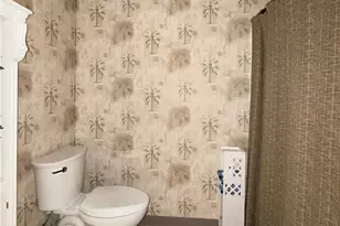 711 W Lakeshore Dr, Port Clinton, OH 43452 - Photo 13