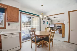 379 Wyndclift Pl, Austintown, OH 44515 - Photo 9