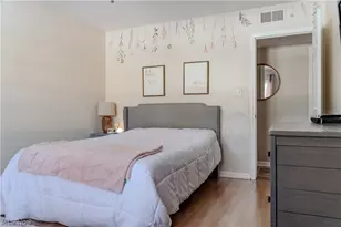 730 Hemlock Dr, Euclid, OH 44132 - Photo 21