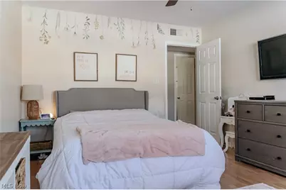 730 Hemlock Drive, Euclid, OH 44132 - Photo 19