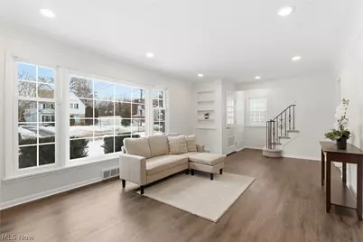 3722 Ingleside Road, Huber Heights, OH 44122 - Photo 7