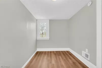 9409 Denison Avenue #4/UP, Loveland, OH 44102 - Photo 13