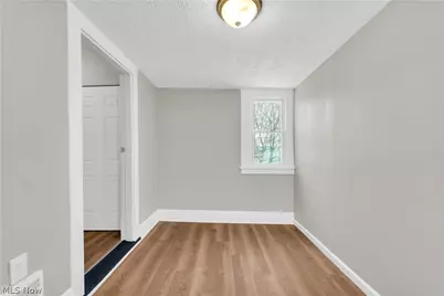 9409 Denison Avenue #4/UP, Loveland, OH 44102 - Photo 5