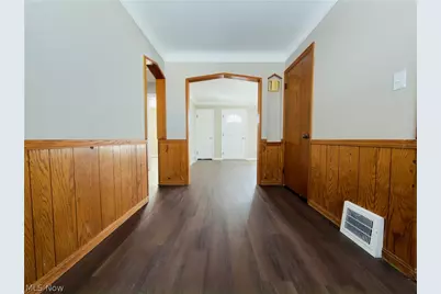 13009 Willard Avenue, Loveland, OH 44125 - Photo 5