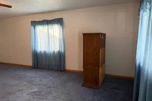 71571 Main St, St Clairsville, OH 43950 - Photo 17