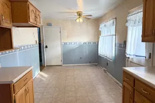 71571 Main St, St Clairsville, OH 43950 - Photo 9