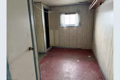 71571 Main Street, St Clairsville, OH 43950 - Photo 21