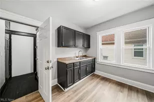 9512 Parkview Ave, Loveland, OH 44104 - Photo 27