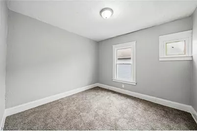 9512 Parkview Avenue, Loveland, OH 44104 - Photo 29